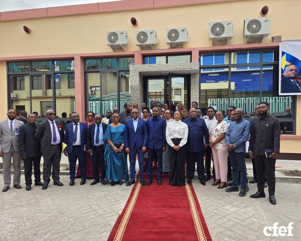 RDC : la CFEF remet une bibliothèque centrale moderne à l’École Nationale des Finances