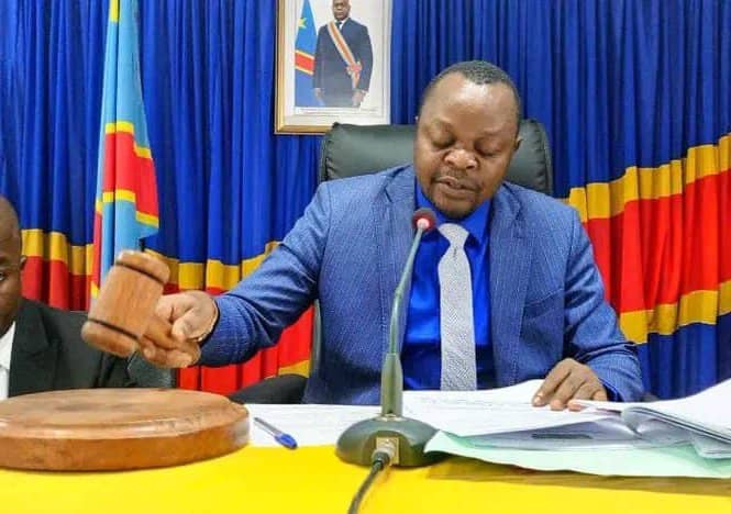 Arrestation surprise de Papy Mantezolo à Kinshasa : zones d’ombre et vive contestation politique